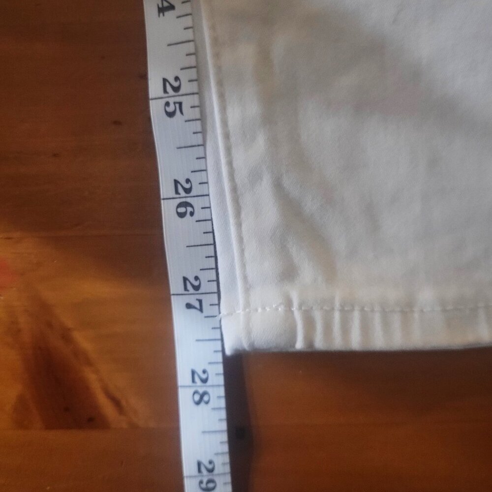 Like New! AG Abby Ankle Midrise Super Skinny Jean White - Size 31R - Picture 11 of 11